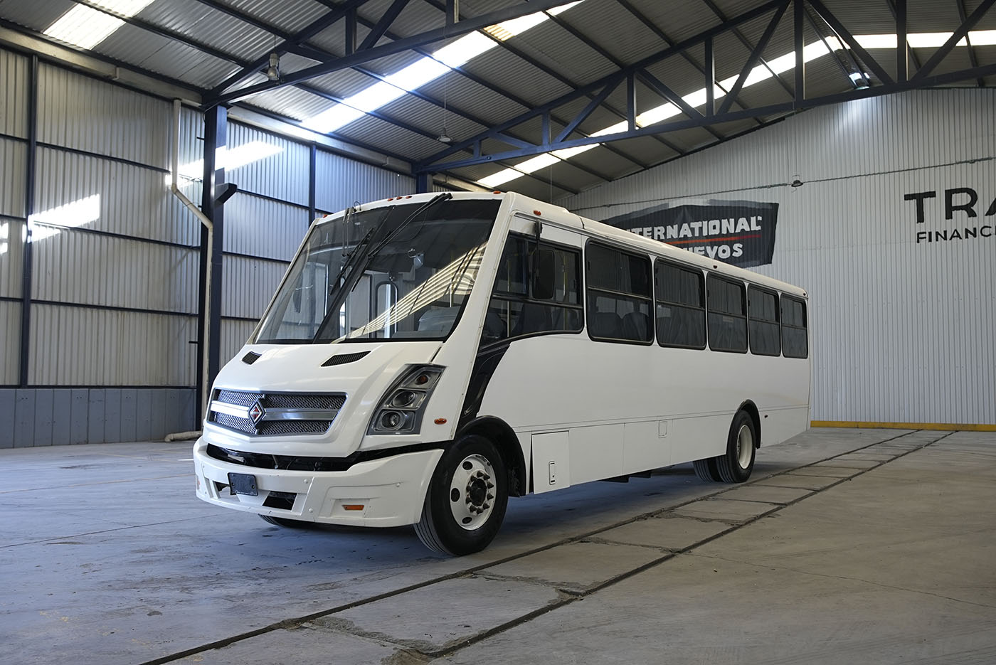 Unidad seminueva INTERNATIONAL SCD MWM - 222 HP 7.2 236 WB (4700 SFC)