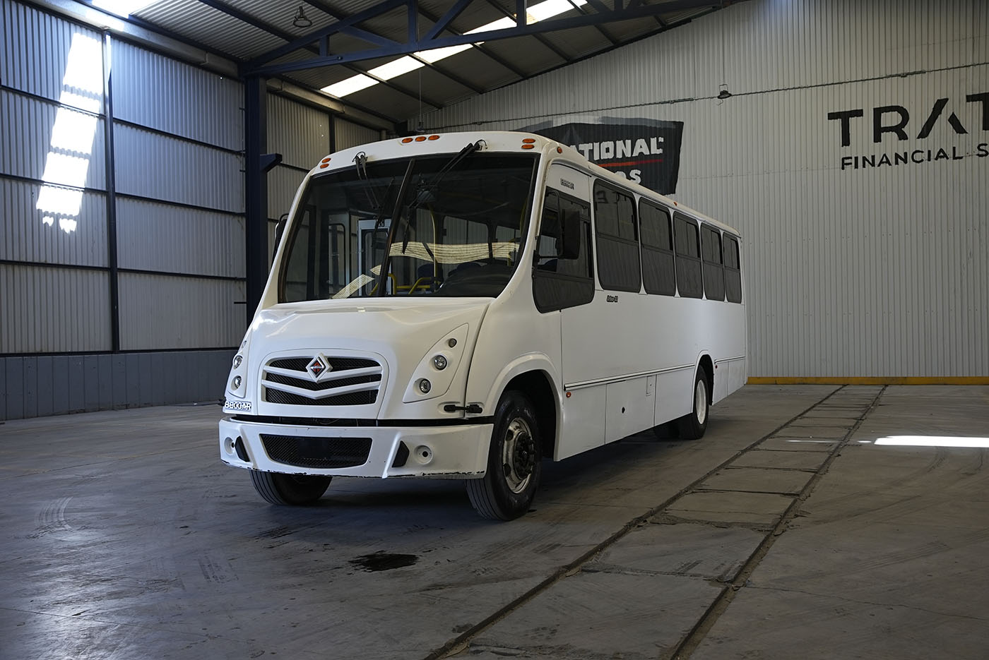 Unidad seminueva INTERNATIONAL SCD MWM - 222 HP 7.2 236 WB (4700 SFC)