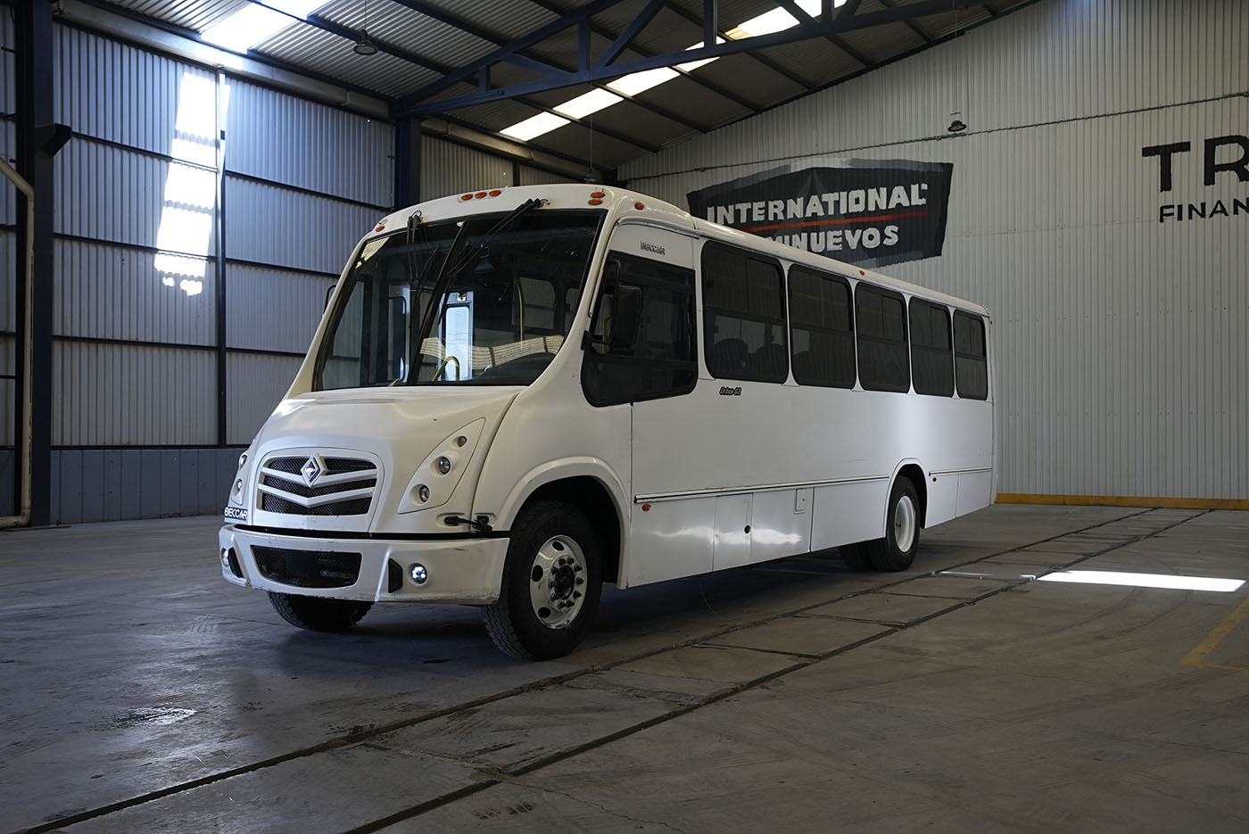 Unidad seminueva INTERNATIONAL SCD MWM - 222 HP 7.2 236 WB (4700 SFC)