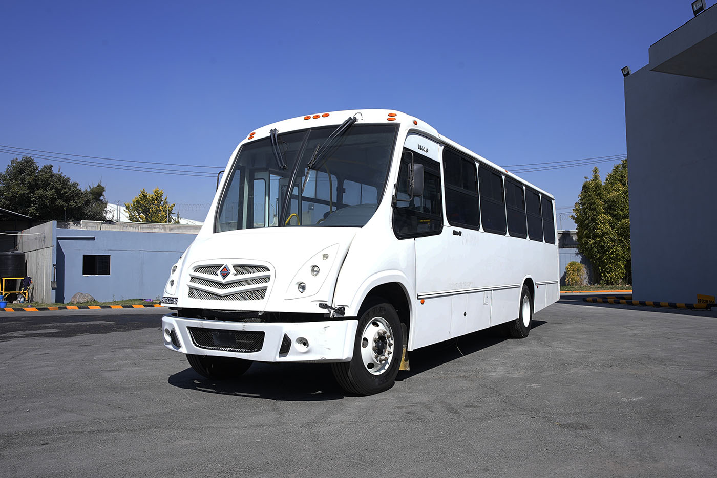 Unidad seminueva INTERNATIONAL SCD MWM - 222 HP 7.2 236 WB (4700 SFC)