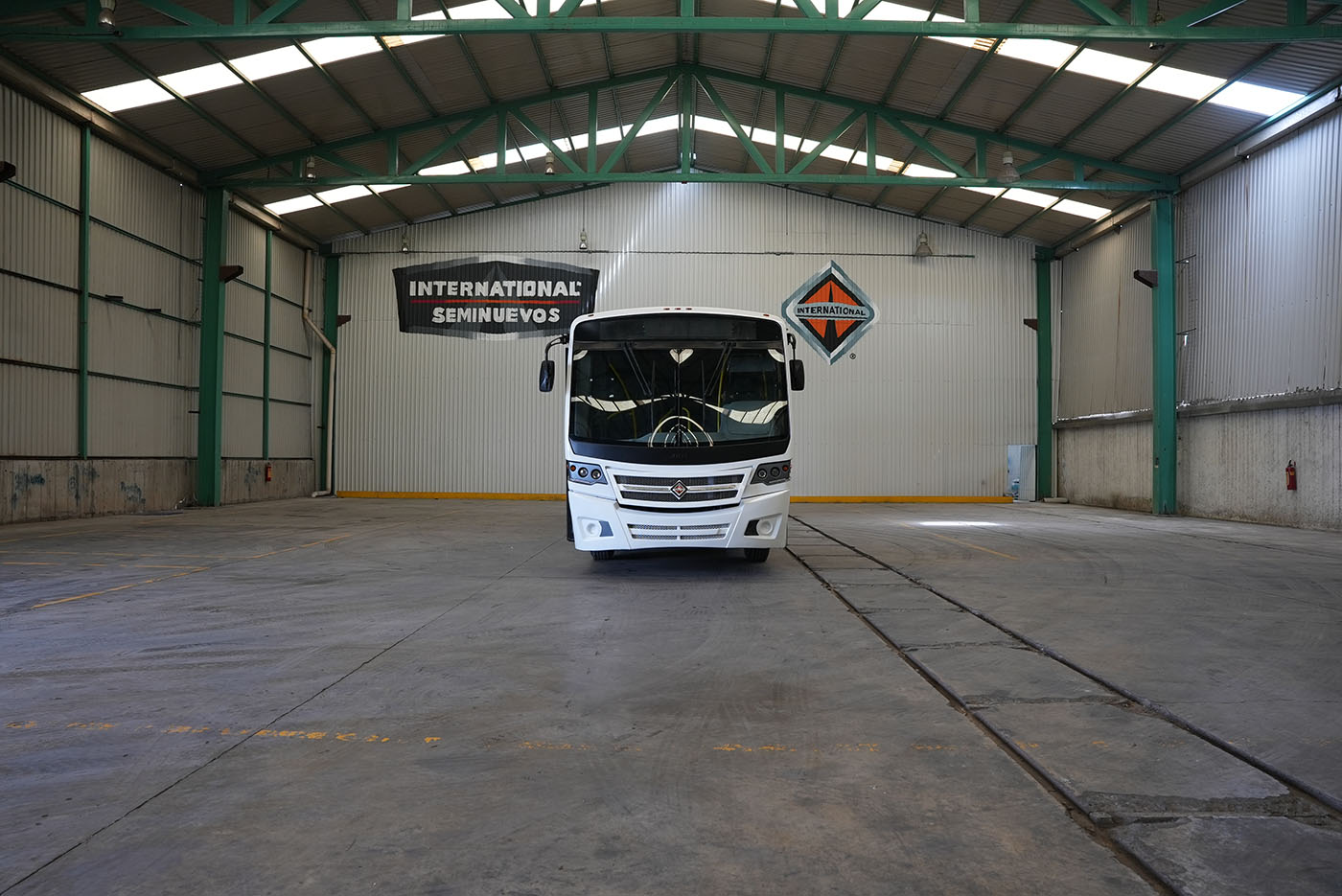 Unidad seminueva INTERNATIONAL 4700FE 4X2