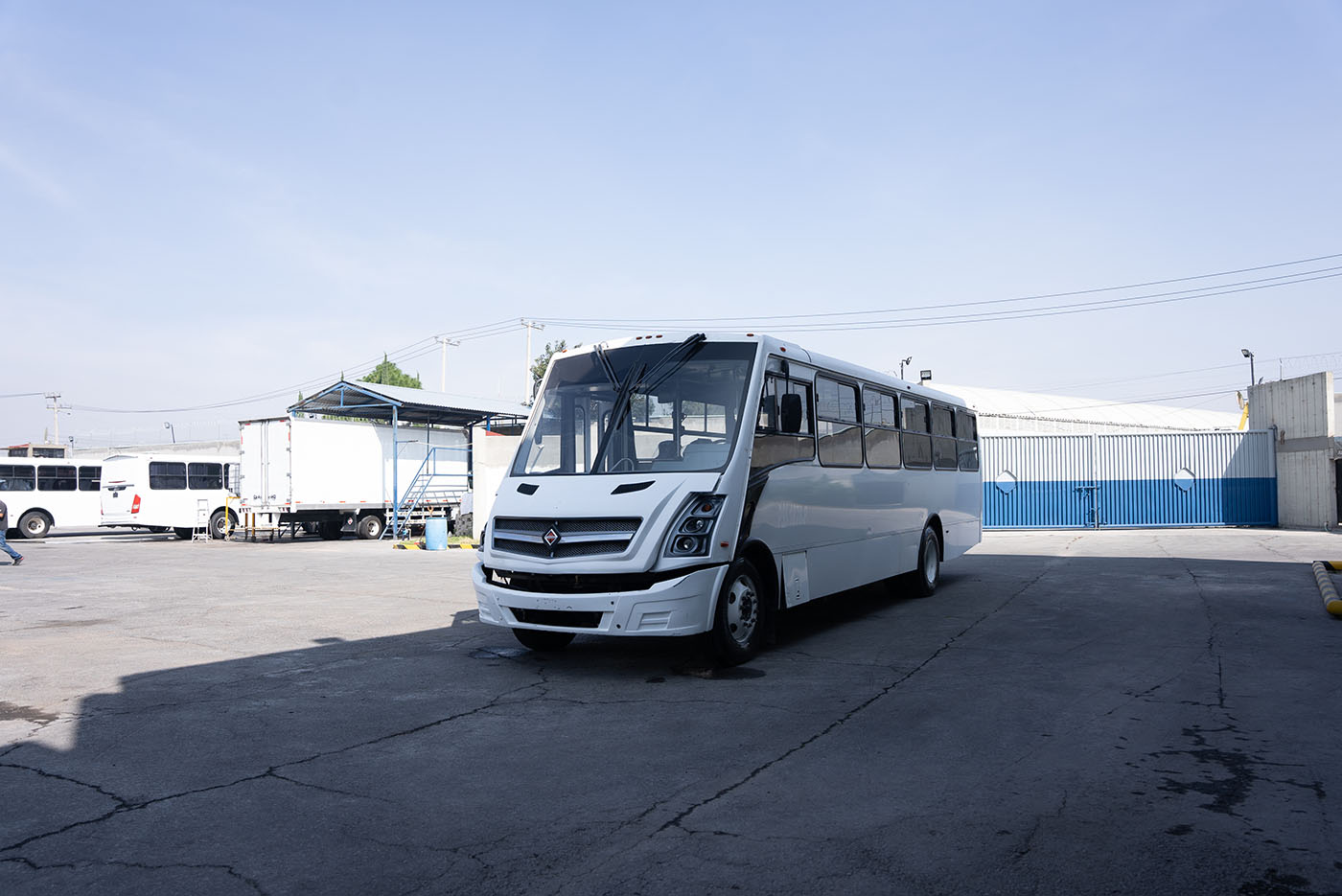 Unidad seminueva INTERNATIONAL CHASIS PASAJE SCD 220 MAXXFORCE 7.2 / 236WB