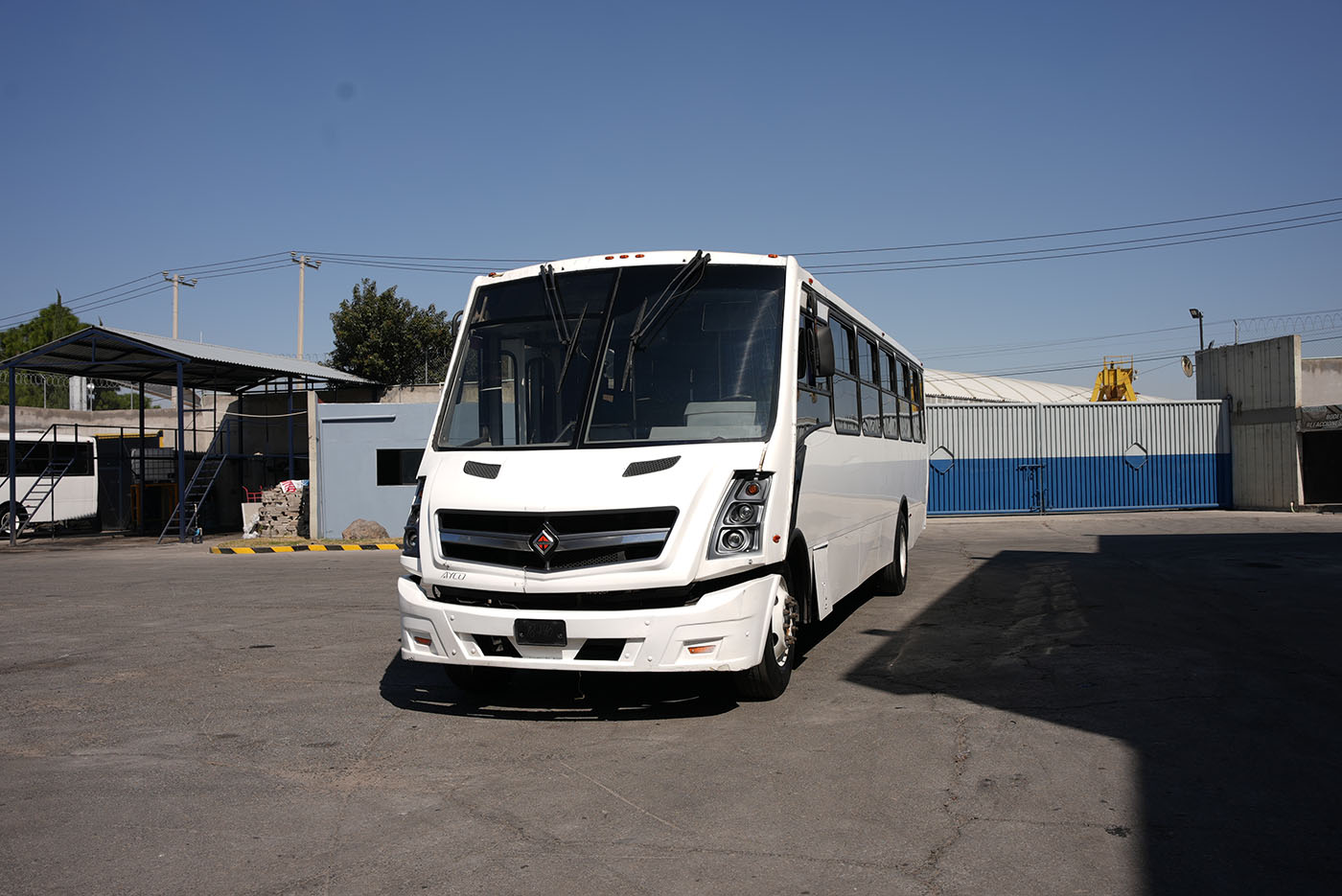 Unidad seminueva INTERNATIONAL CHASIS SCD 220 MWM 7.2 / 254WB