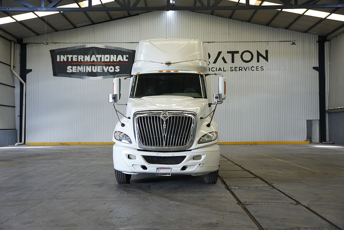 Unidad seminueva INTERNATIONAL PROSTAR 6X4