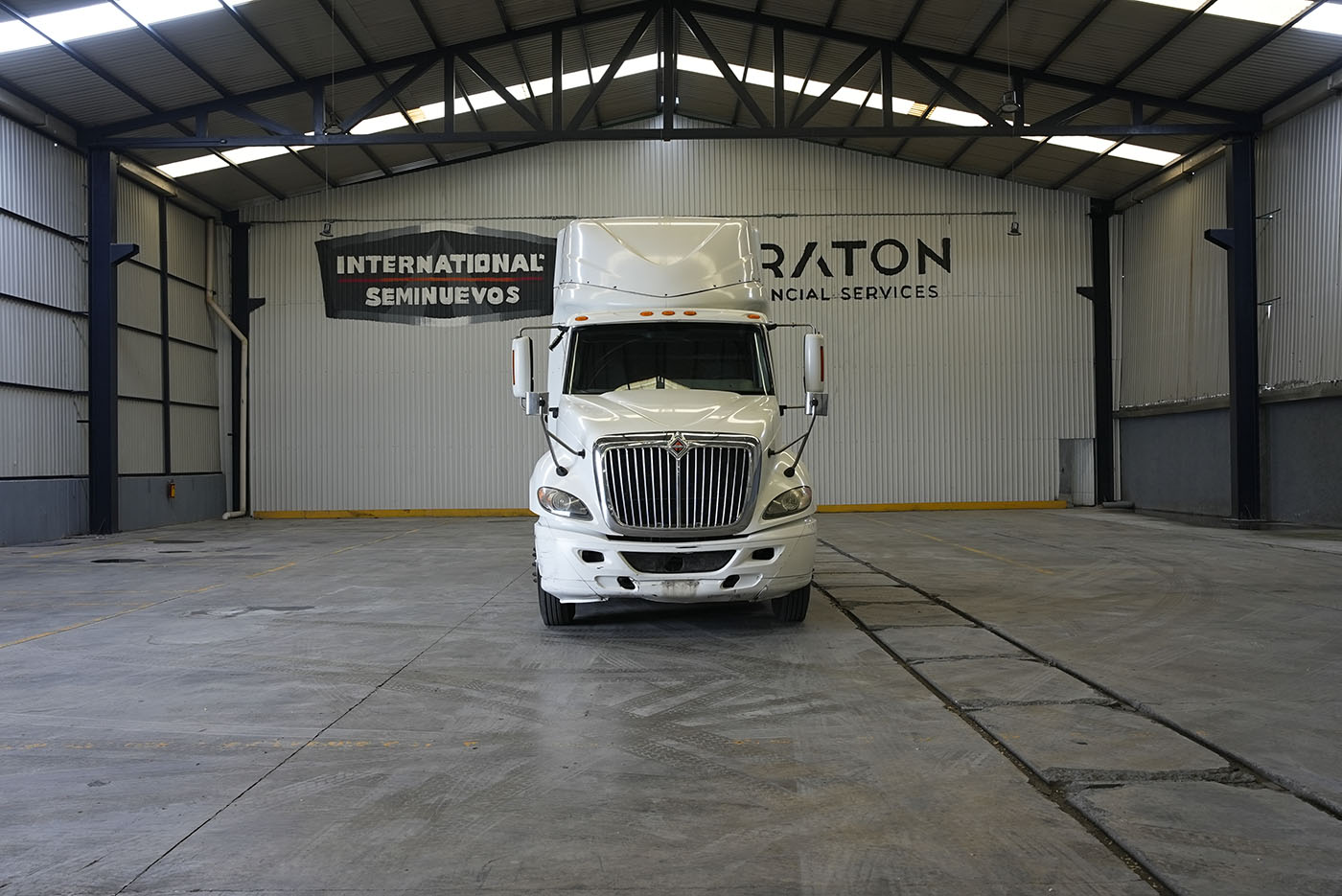 Unidad seminueva INTERNATIONAL PROSTAR 6X4