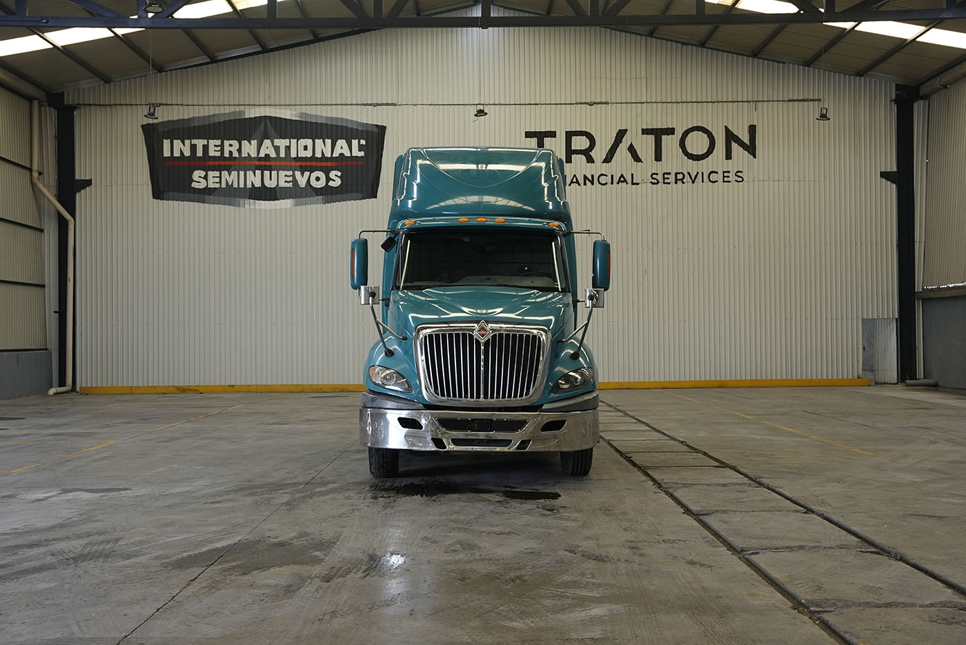 Unidad seminueva INTERNATIONAL PROSTAR SKY RISE