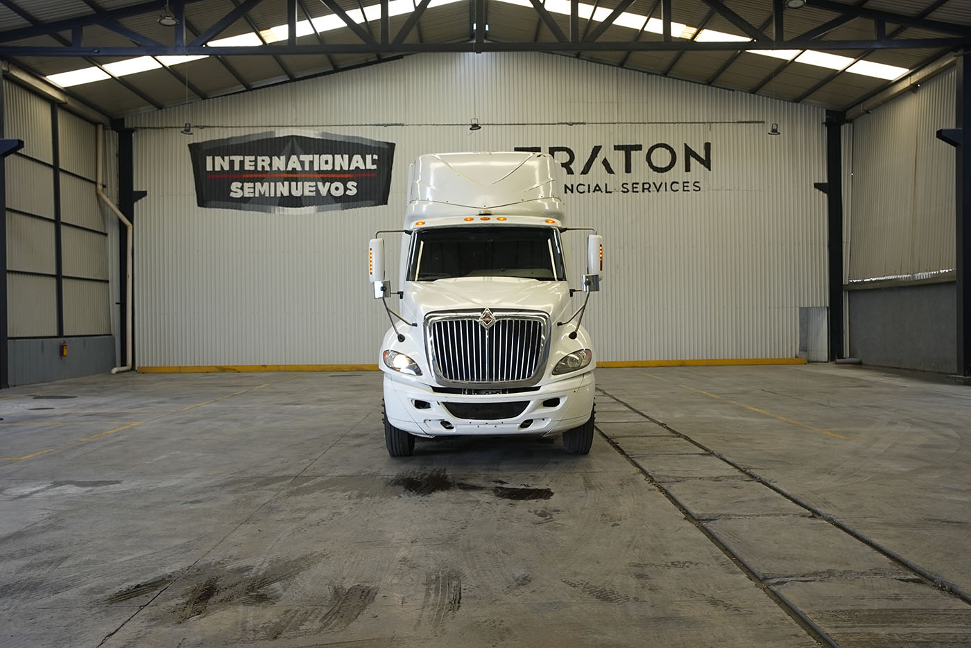 Unidad seminueva INTERNATIONAL PROSTAR 6X4