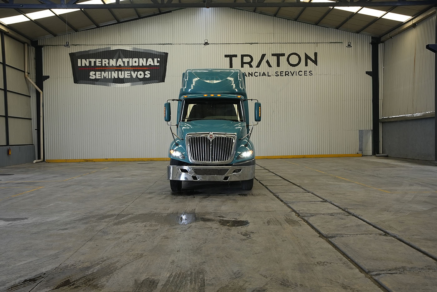 Unidad seminueva INTERNATIONAL PROSTAR SKY RISE