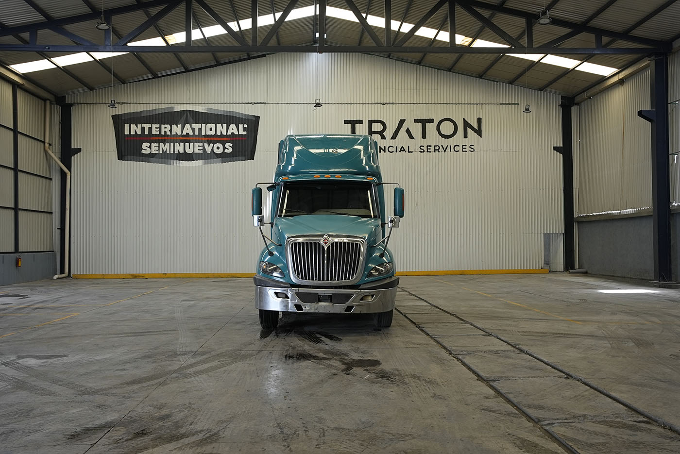 Unidad seminueva INTERNATIONAL PROSTAR SKY RISE