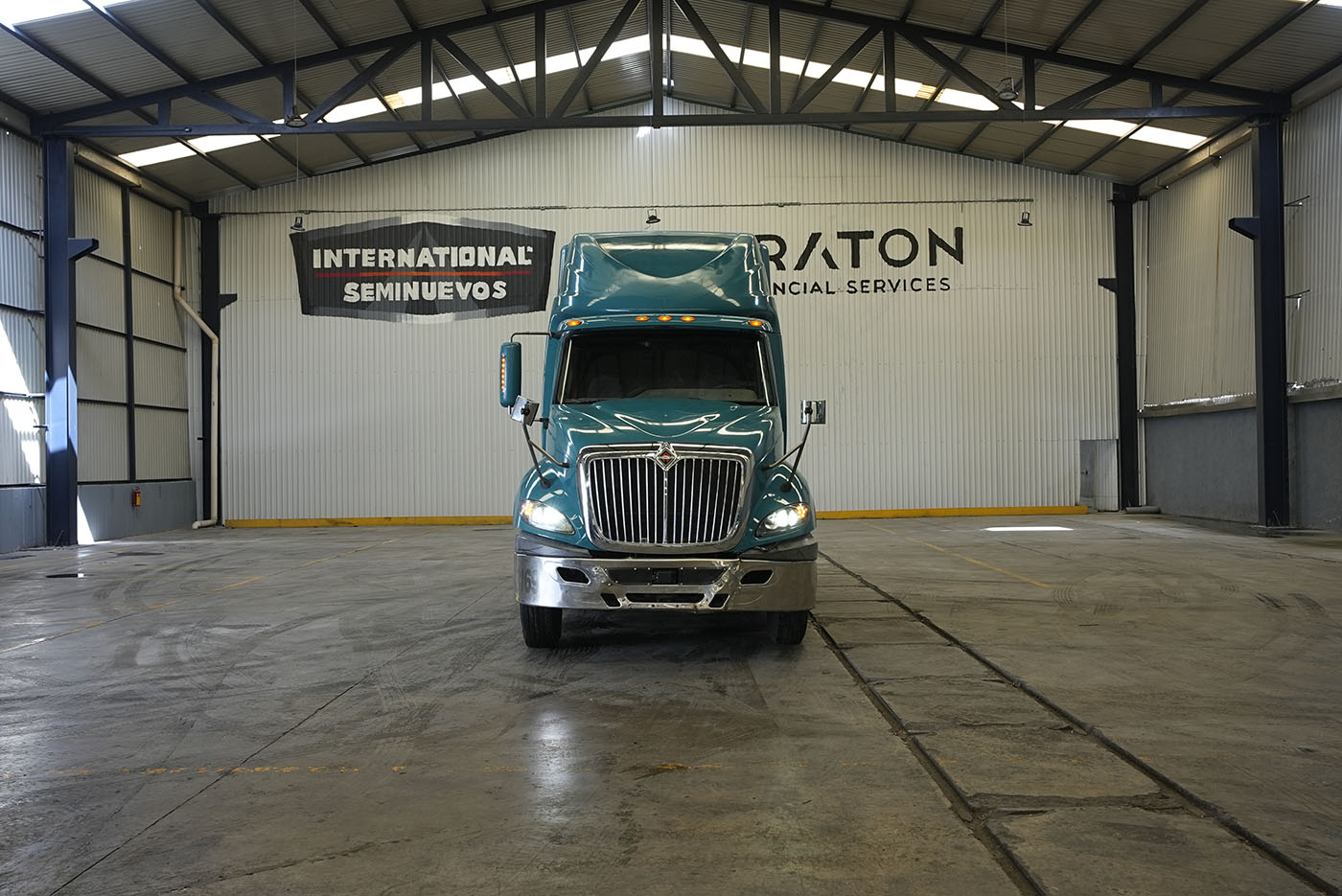 Unidad seminueva INTERNATIONAL PROSTAR SKY RISE