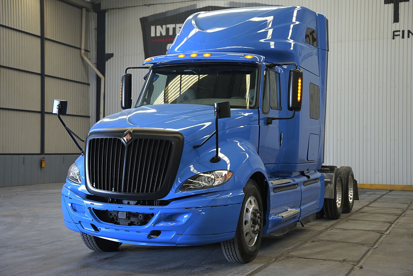 Unidad seminueva INTERNATIONAL PROSTAR SKY RISE