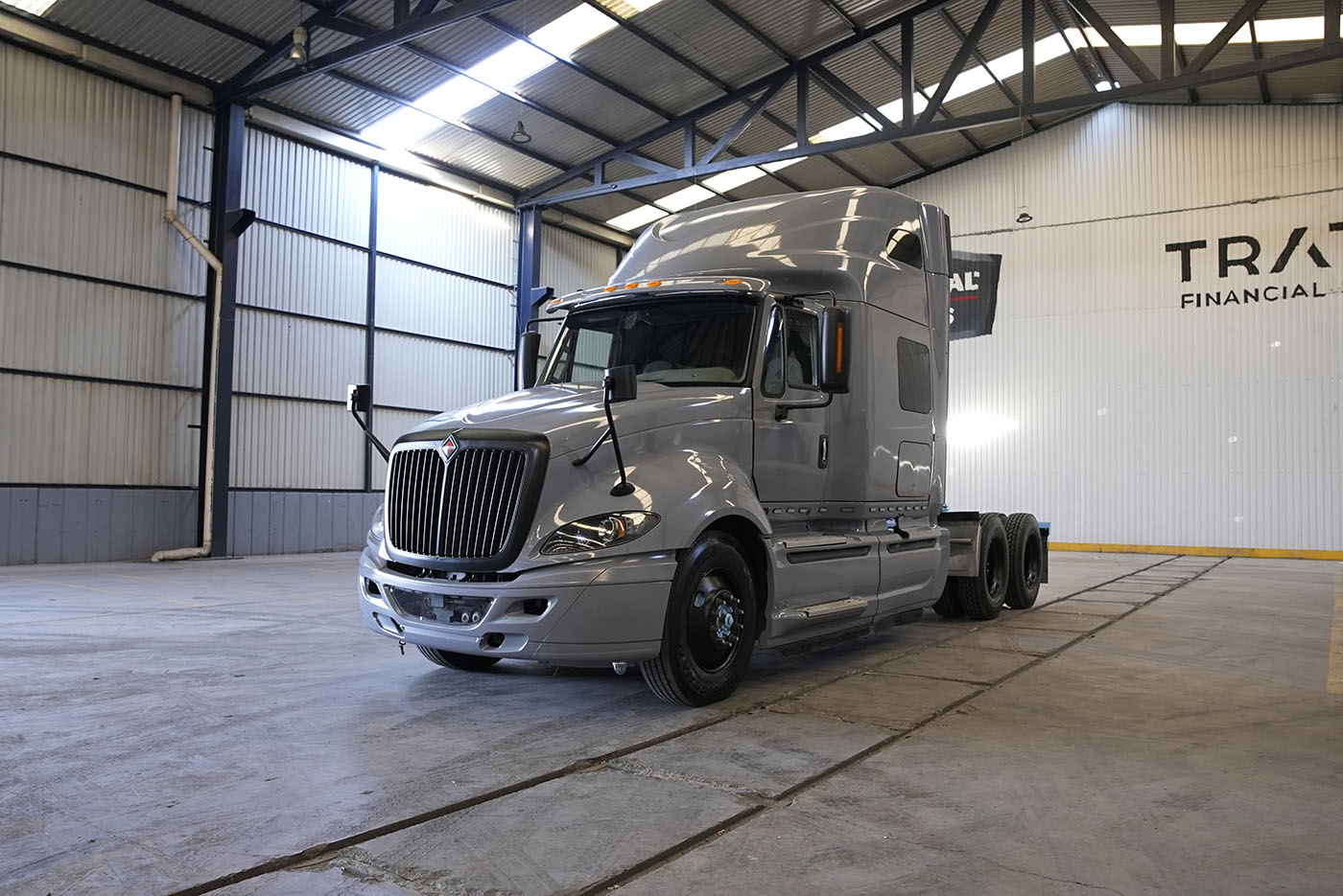 Unidad seminueva INTERNATIONAL PROSTAR SKY RISE