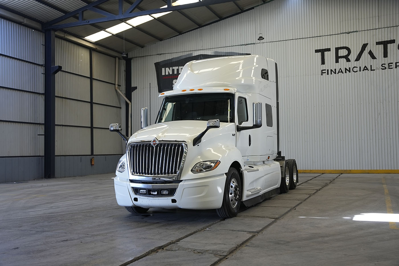 Unidad seminueva INTERNATIONAL LT SKY RISE EPA 2021