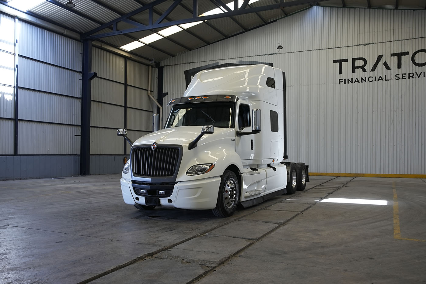 Unidad seminueva INTERNATIONAL LT 625 HI RISE (6X4)