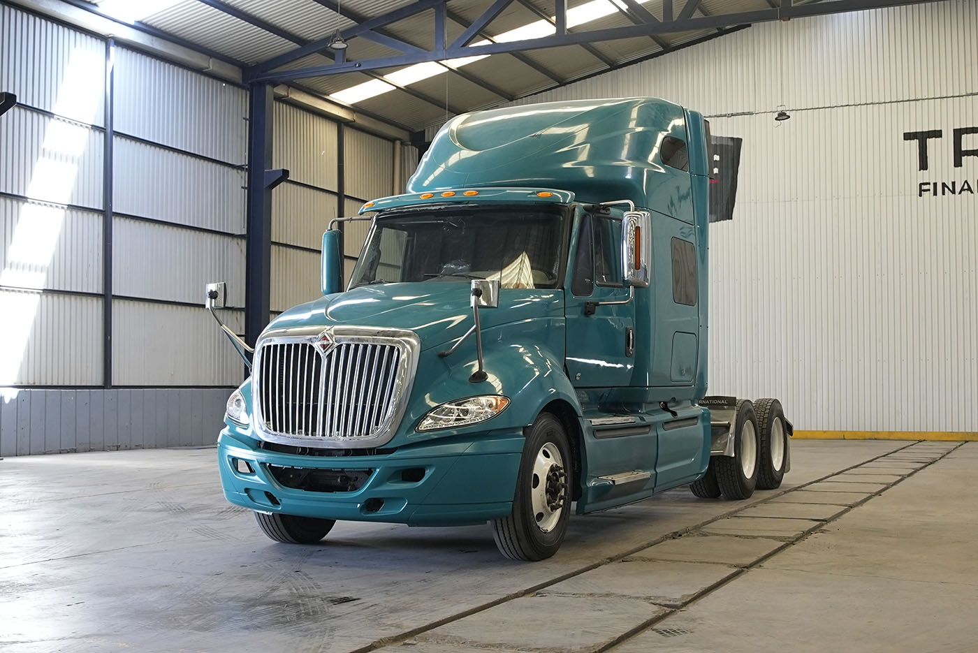 Unidad seminueva INTERNATIONAL PROSTAR SKY RISE