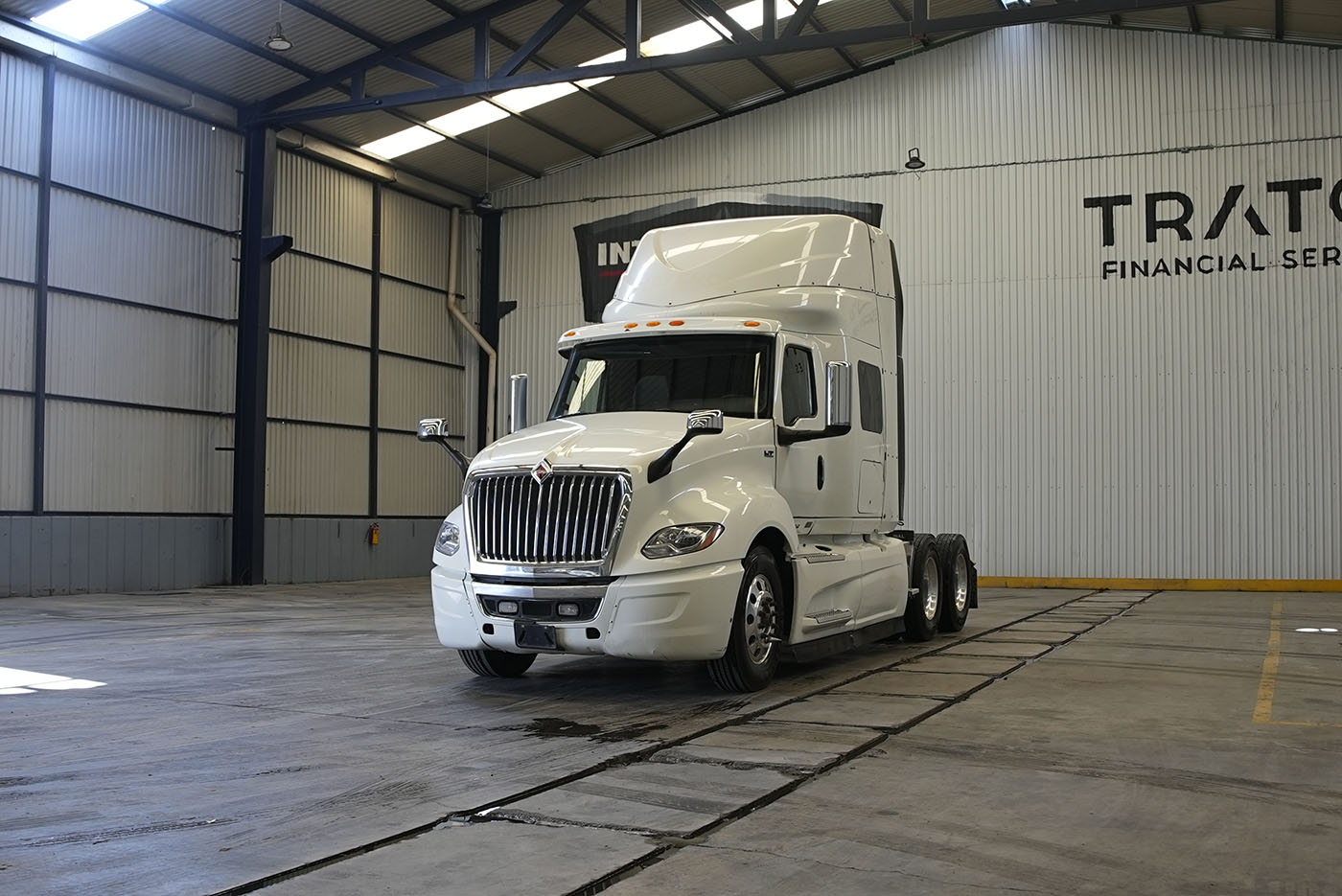 Unidad seminueva INTERNATIONAL LT HI RISE EURO V