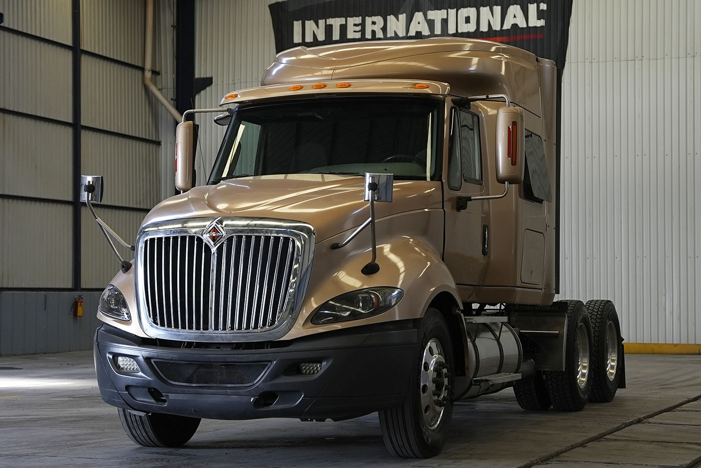 Unidad seminueva INTERNATIONAL PROSTAR HI-RISE