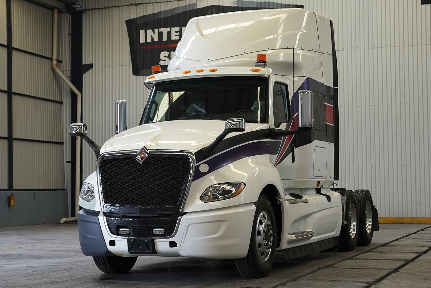 Unidad seminueva INTERNATIONAL LT625 6X4 S13