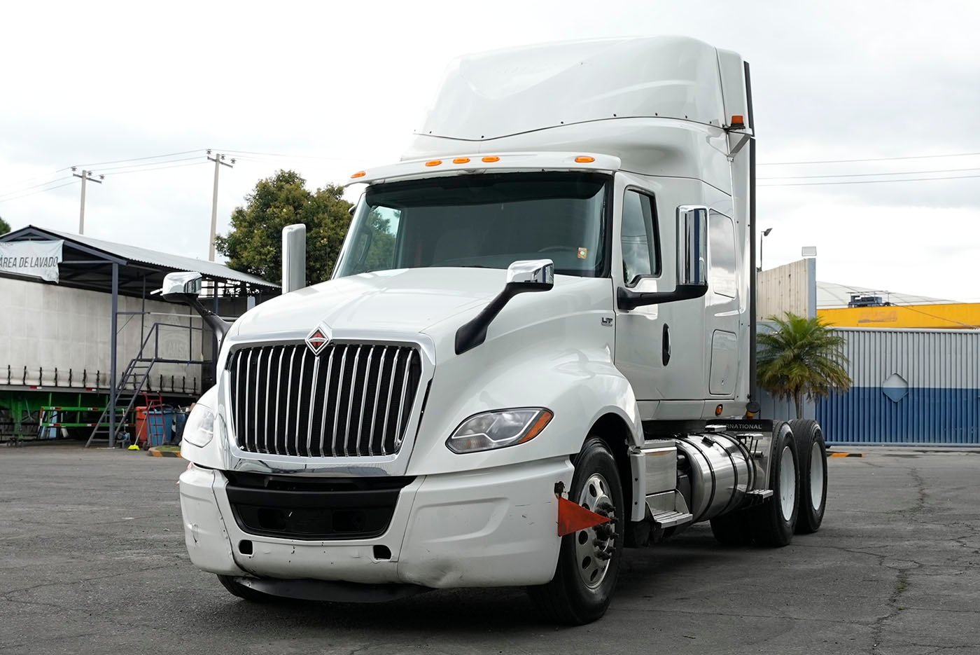 Unidad seminueva INTERNATIONAL LT EURO V ISX 450HP