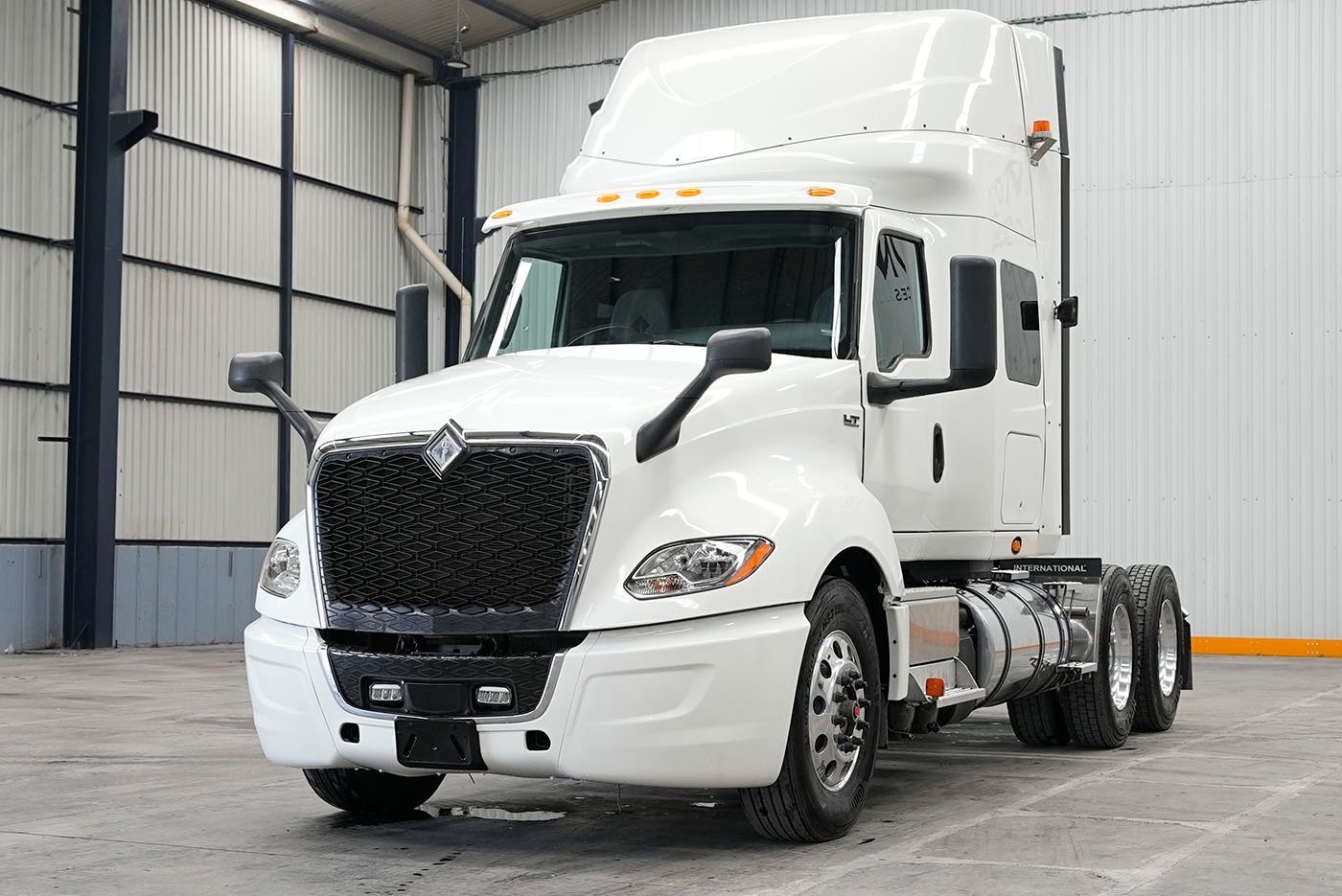 Unidad seminueva INTERNATIONAL LT625 HR EURO V