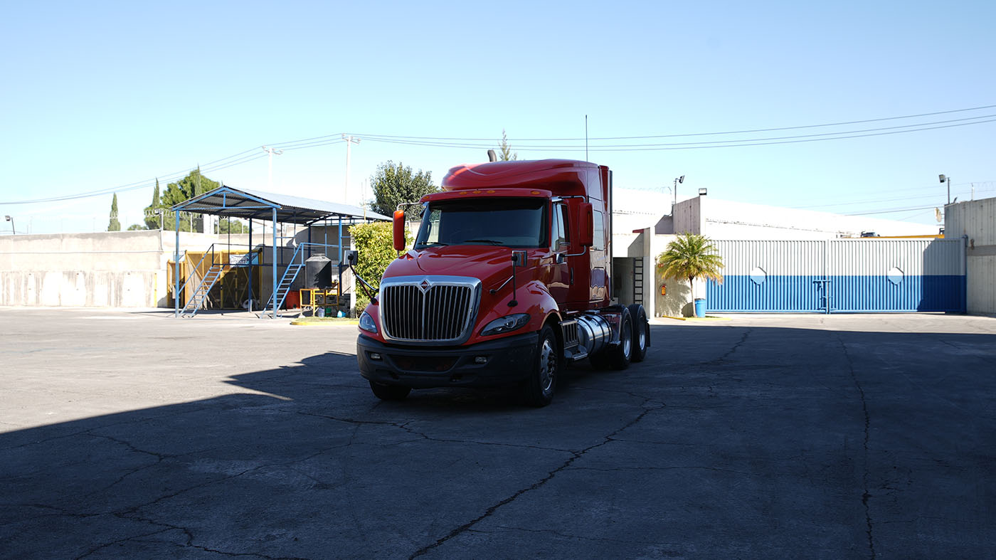 Unidad seminueva INTERNATIONAL PROSTAR+ 122 6X4