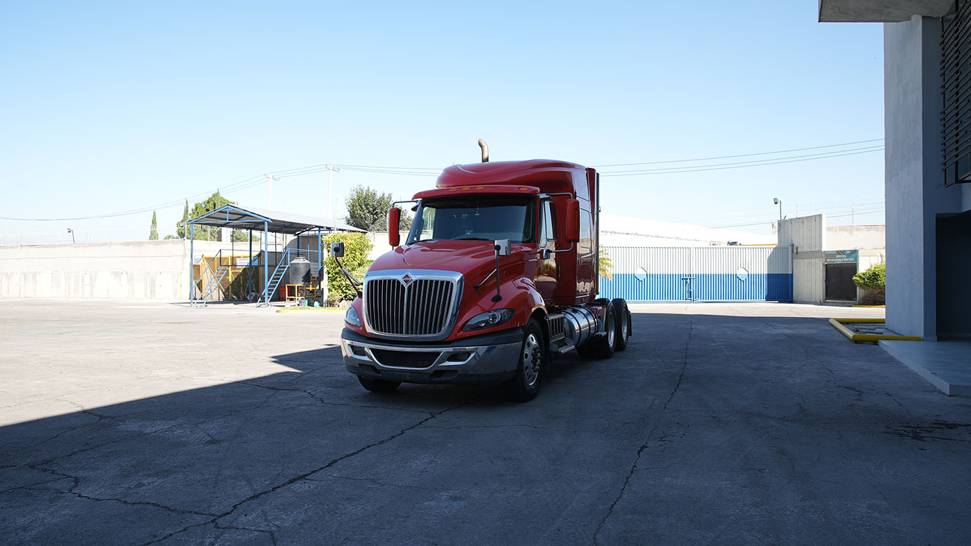 Unidad seminueva INTERNATIONAL PROSTAR+ 122 450HP ISX HI-RISE