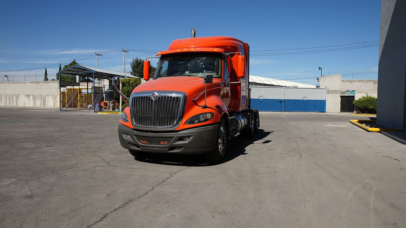 Unidad seminueva INTERNATIONAL PROSTAR+ 122 450HP ISX HI-RISE