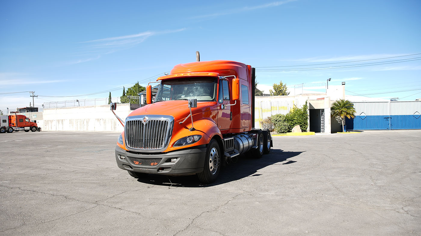 Unidad seminueva INTERNATIONAL PROSTAR+ 122 450HP ISX HI-RISE