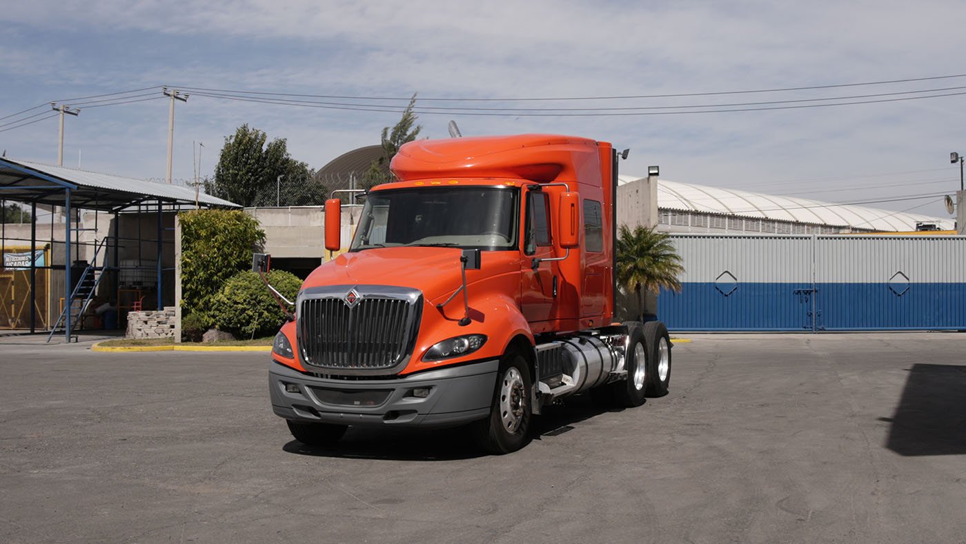 Unidad seminueva INTERNATIONAL PROSTAR+ 122 6X4