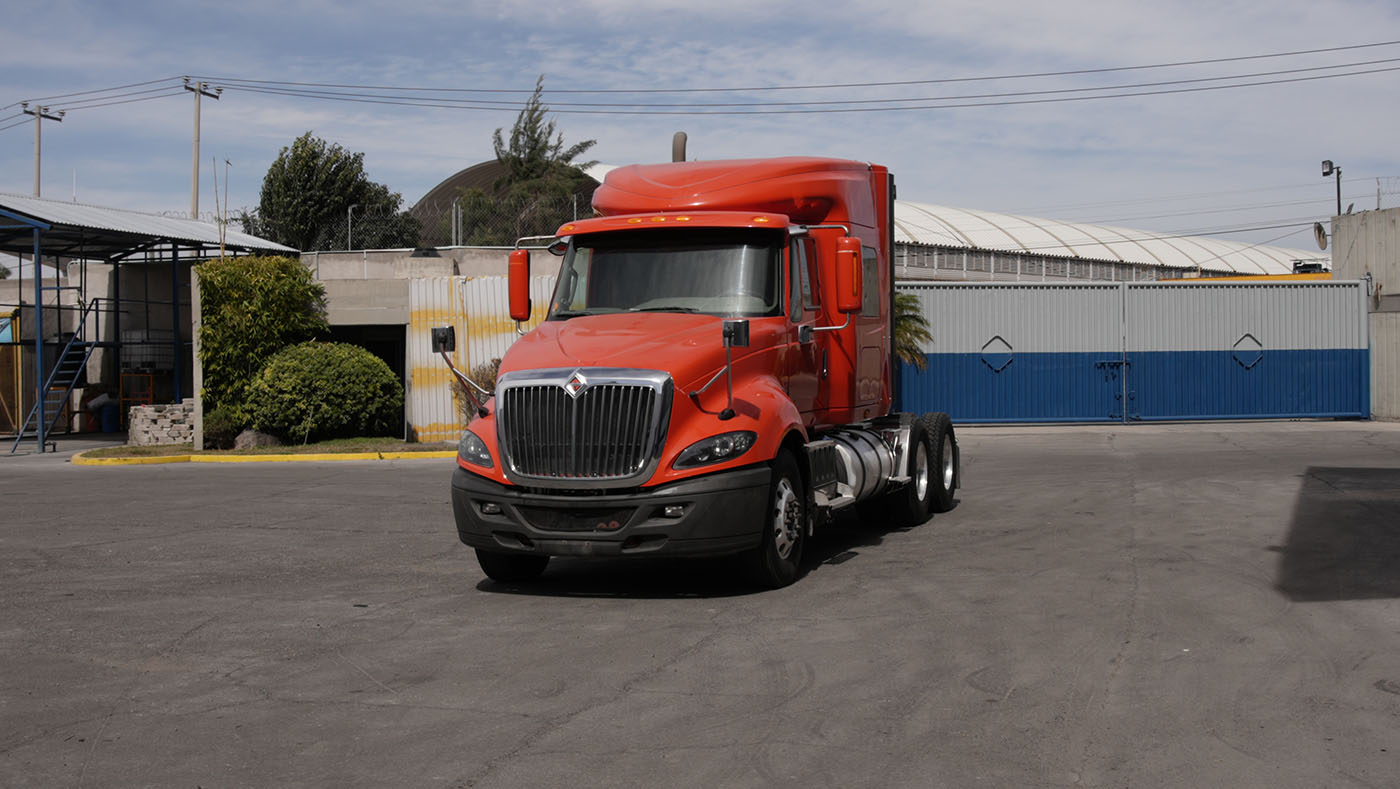 Unidad seminueva INTERNATIONAL PROSTAR+ 122 450HP ISX HI-RISE