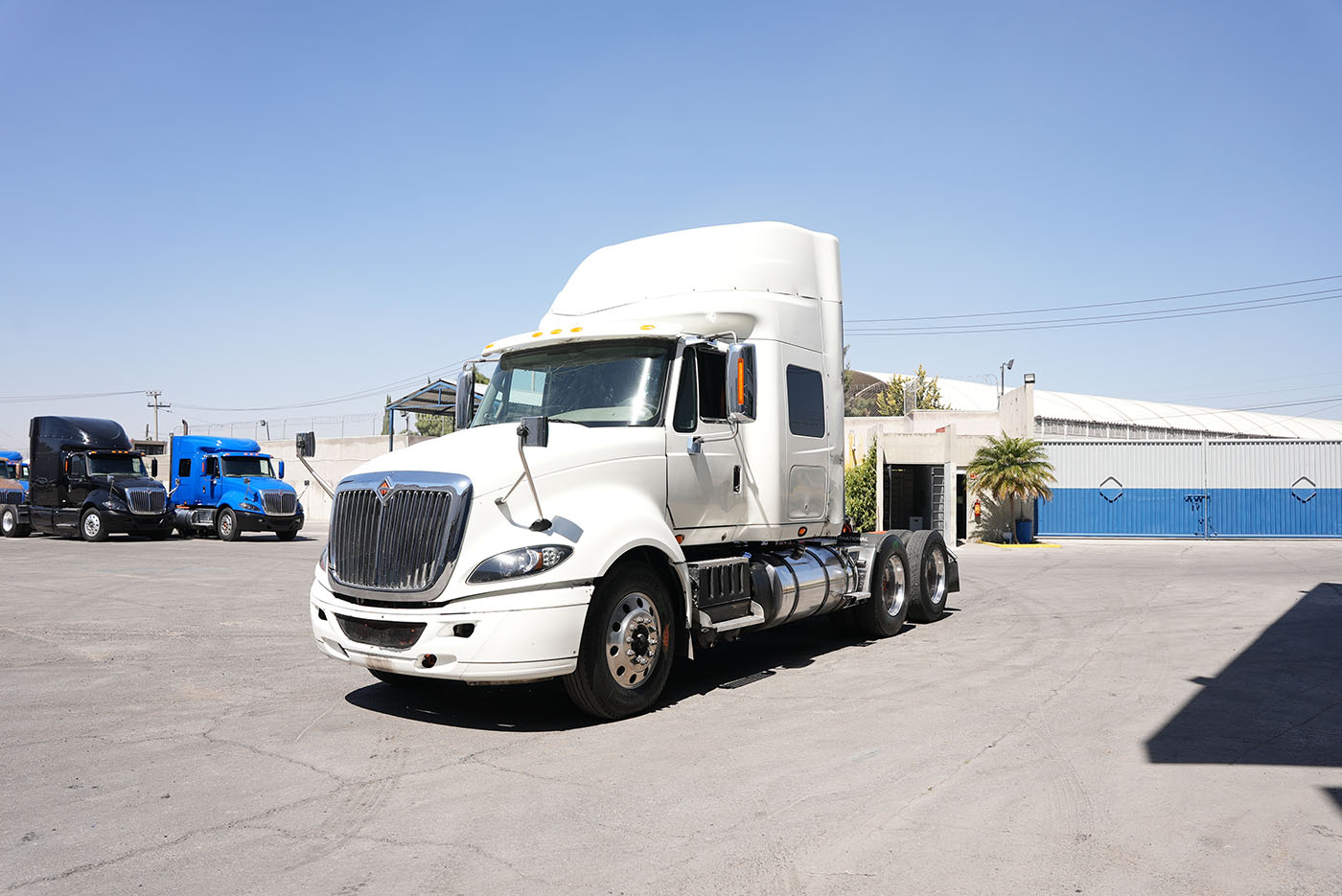 Unidad seminueva INTERNATIONAL PROSTAR+ 122 6X4