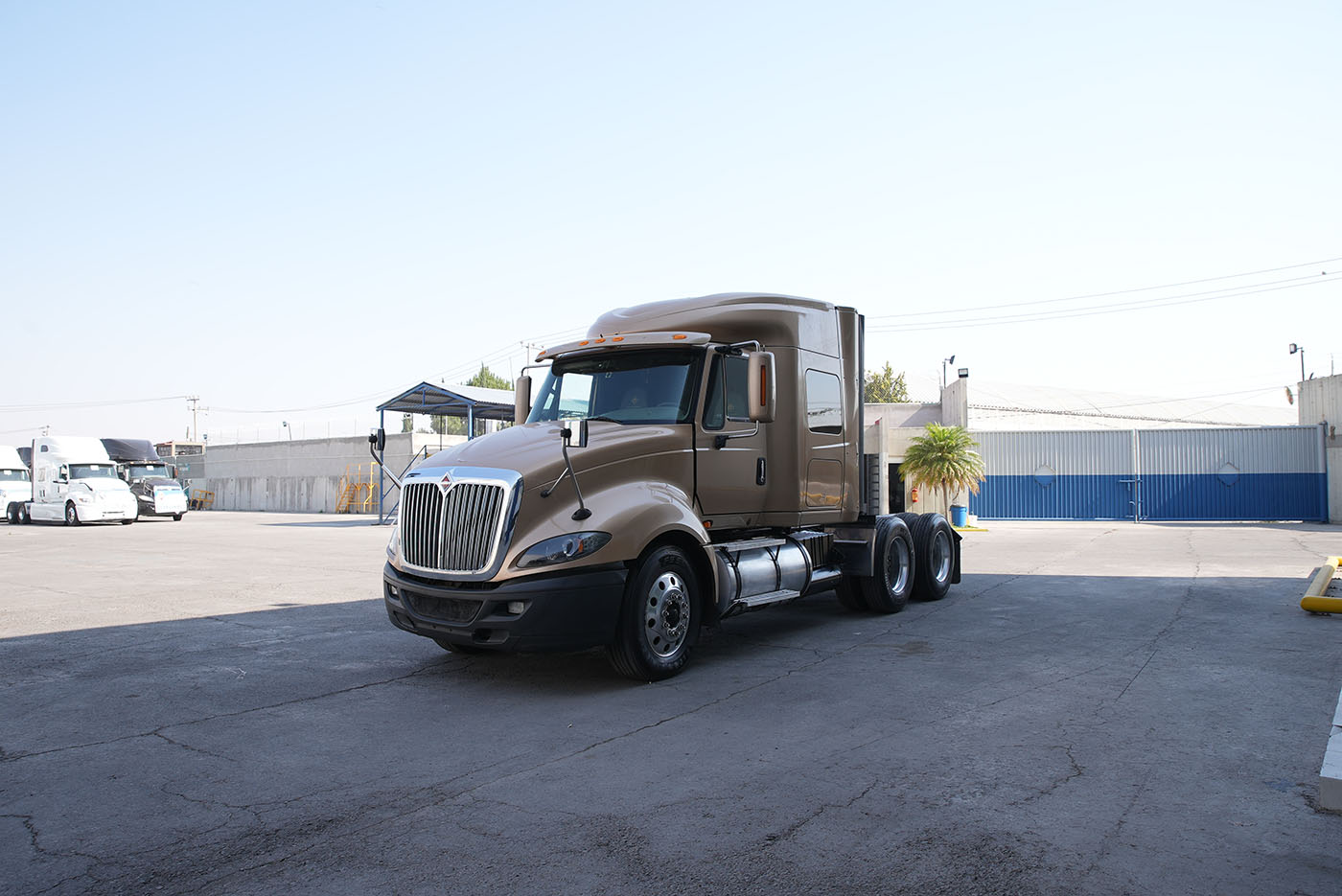 Unidad seminueva INTERNATIONAL PROSTAR 450HP ISX HI-RISE