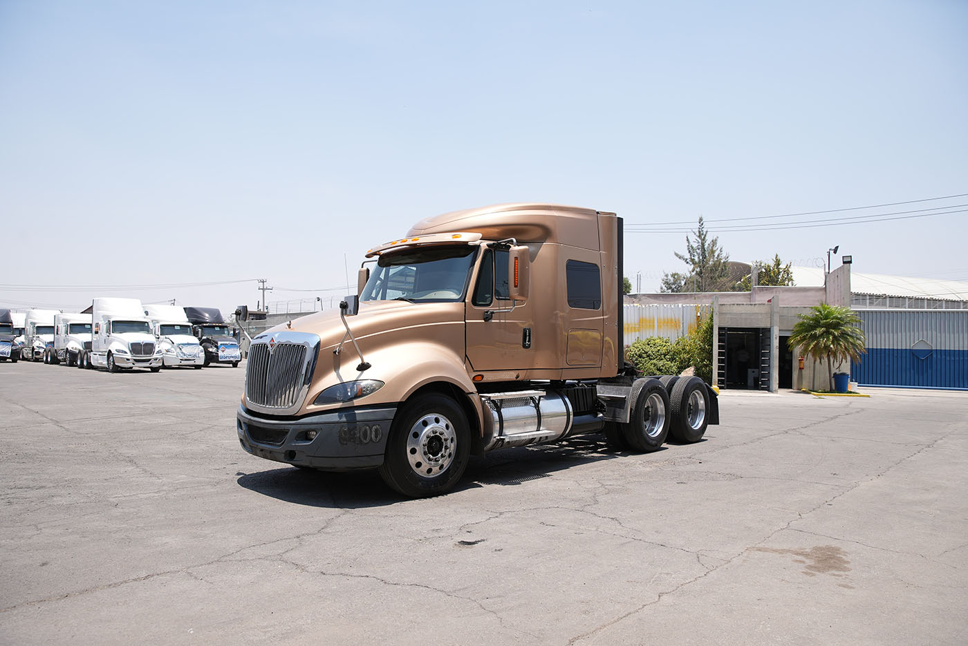 Unidad seminueva INTERNATIONAL PROSTAR 450HP ISX HI-RISE