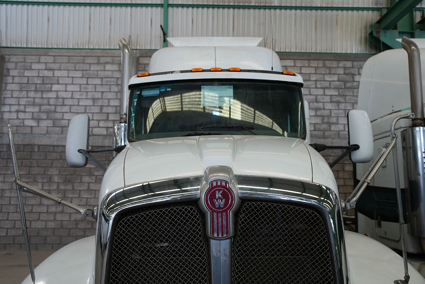 Unidad seminueva KENWORTH T660