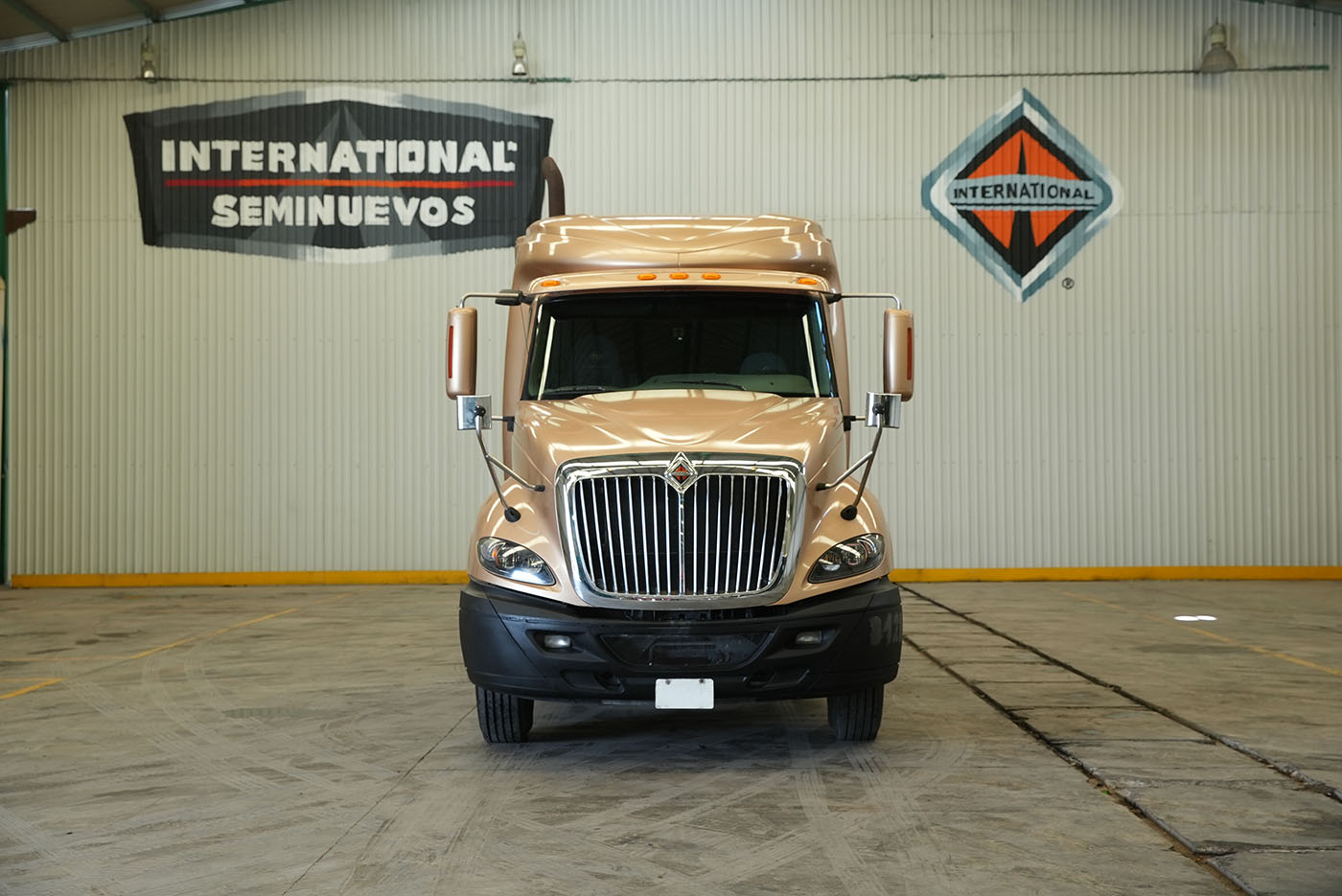 Unidad seminueva INTERNATIONAL PROSTAR 450HP ISX HI-RISE