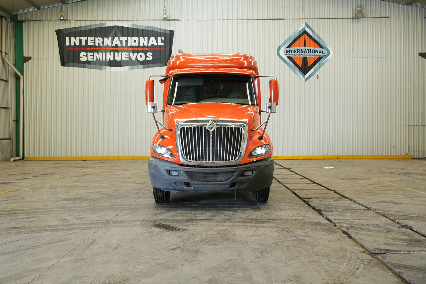 Unidad seminueva INTERNATIONAL PROSTAR 450HP ISX HI RISE