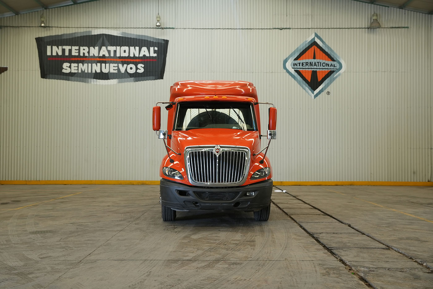 Unidad seminueva INTERNATIONAL PROSTAR 450HP ISX HI-RISE