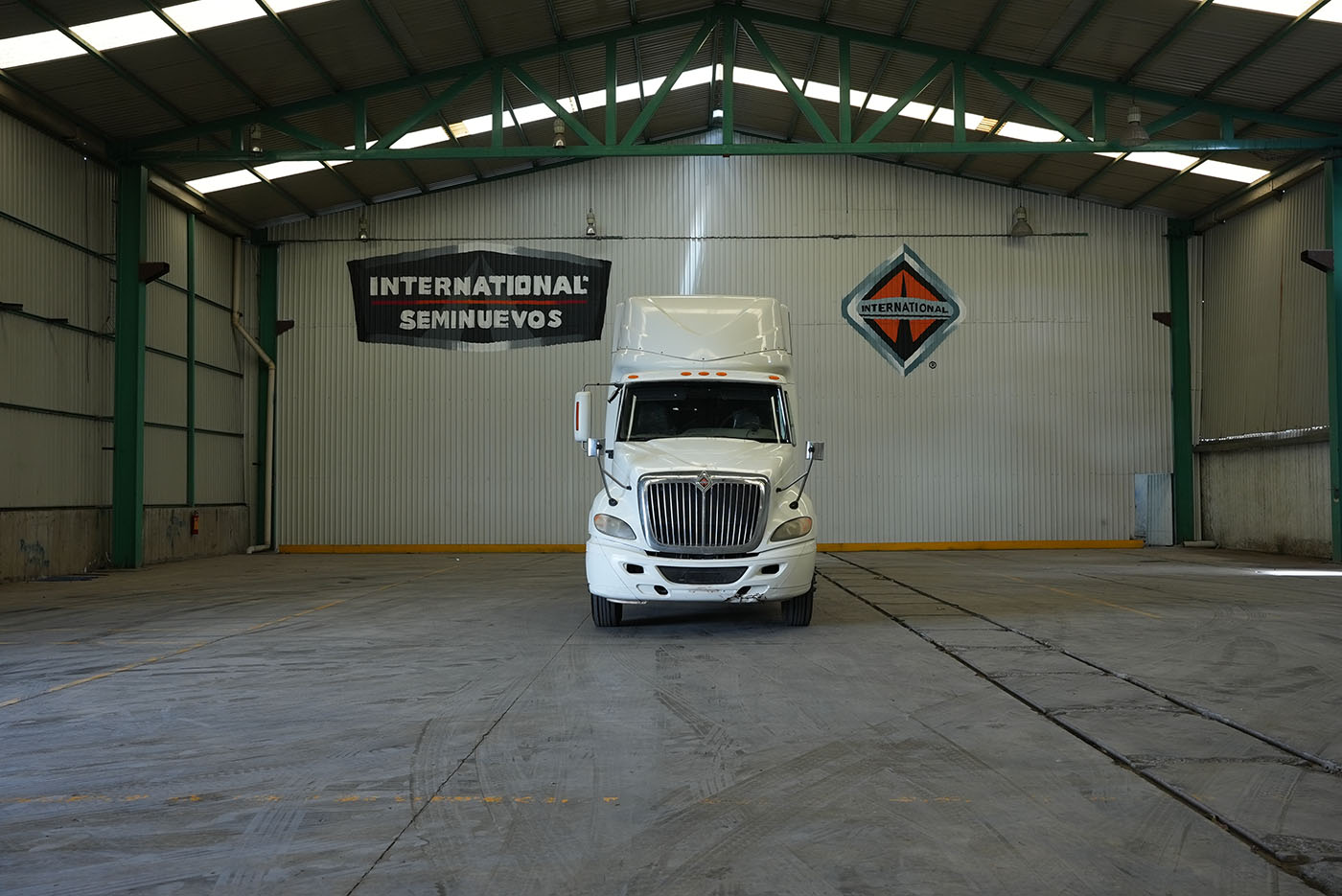 Unidad seminueva INTERNATIONAL PROSTAR 450 HI-RISE 6X4