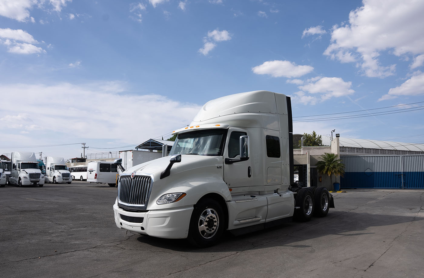 Unidad seminueva INTERNATIONAL LT HI RISE EURO V