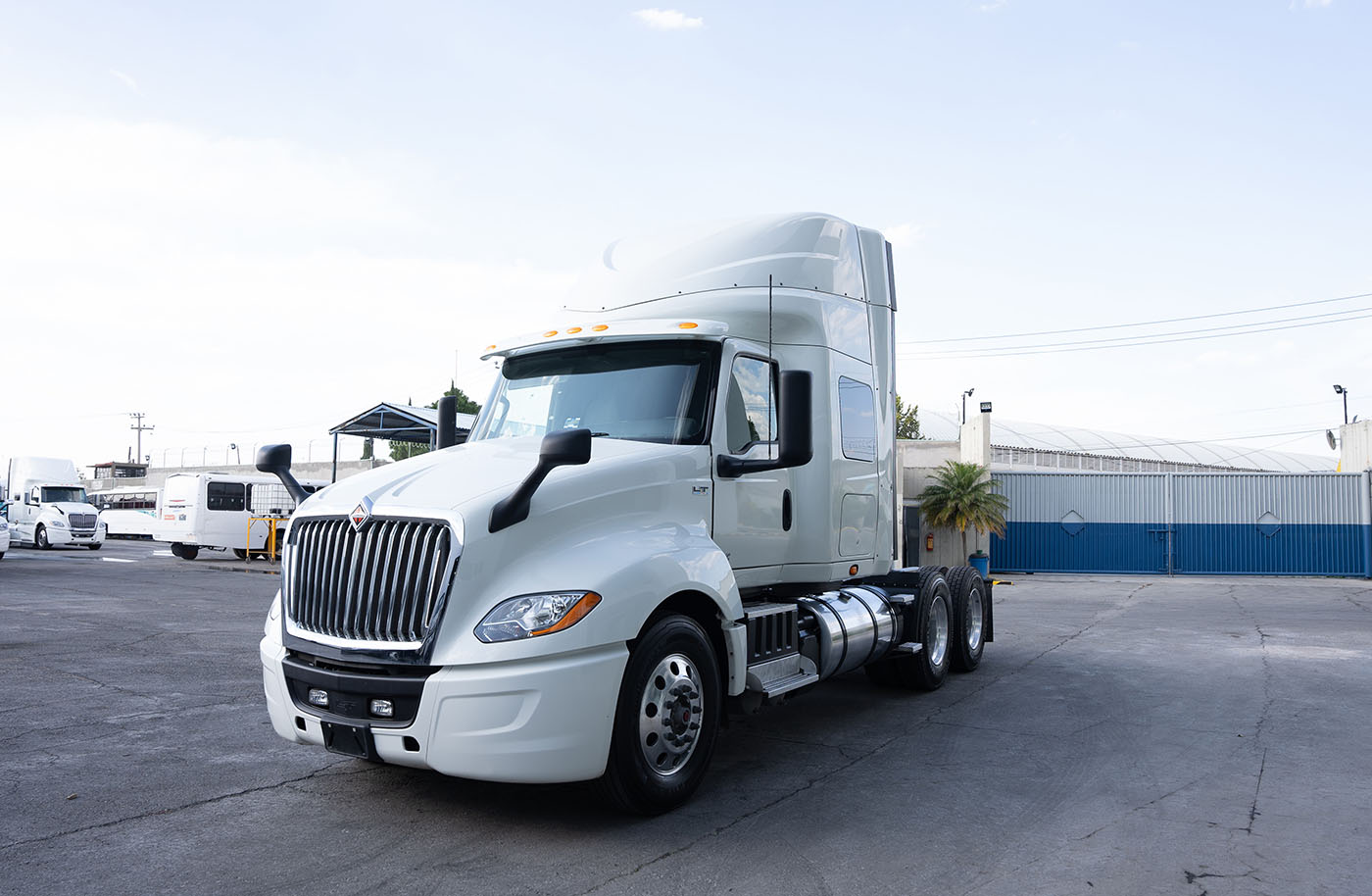 Unidad seminueva INTERNATIONAL LT 625 6X4