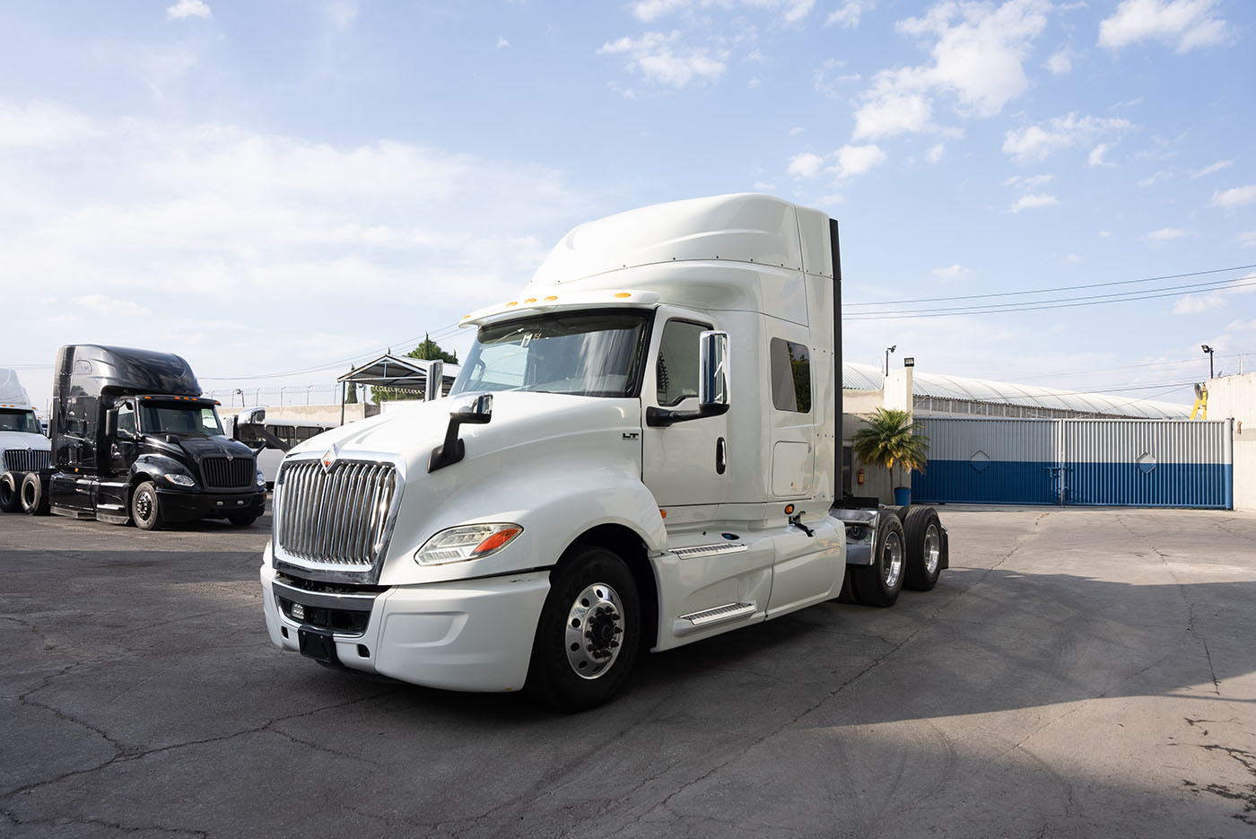 Unidad seminueva INTERNATIONAL LT EQUIPADO EURO V