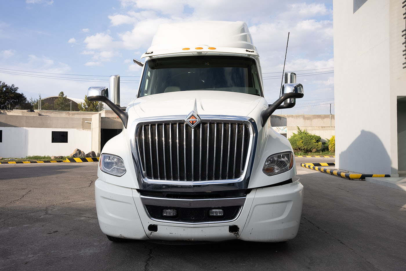 Unidad seminueva INTERNATIONAL LT EPA 2017