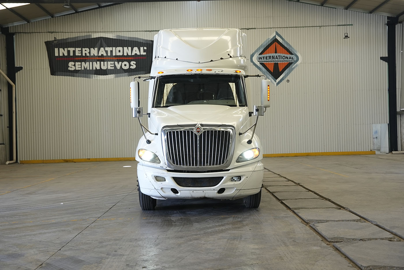 Unidad seminueva INTERNATIONAL PROSTAR 6X4