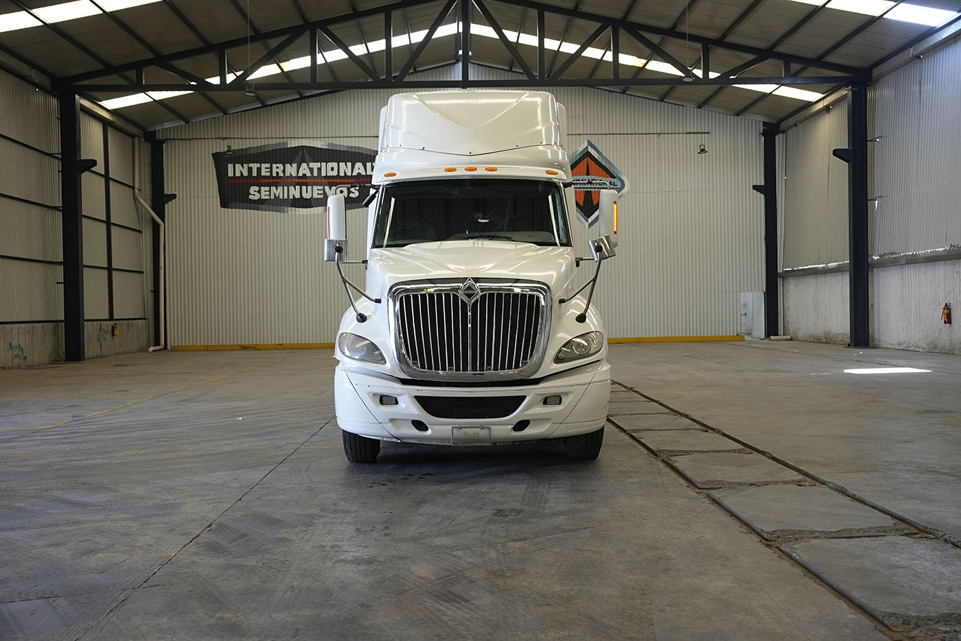 Unidad seminueva INTERNATIONAL PROSTAR 6X4