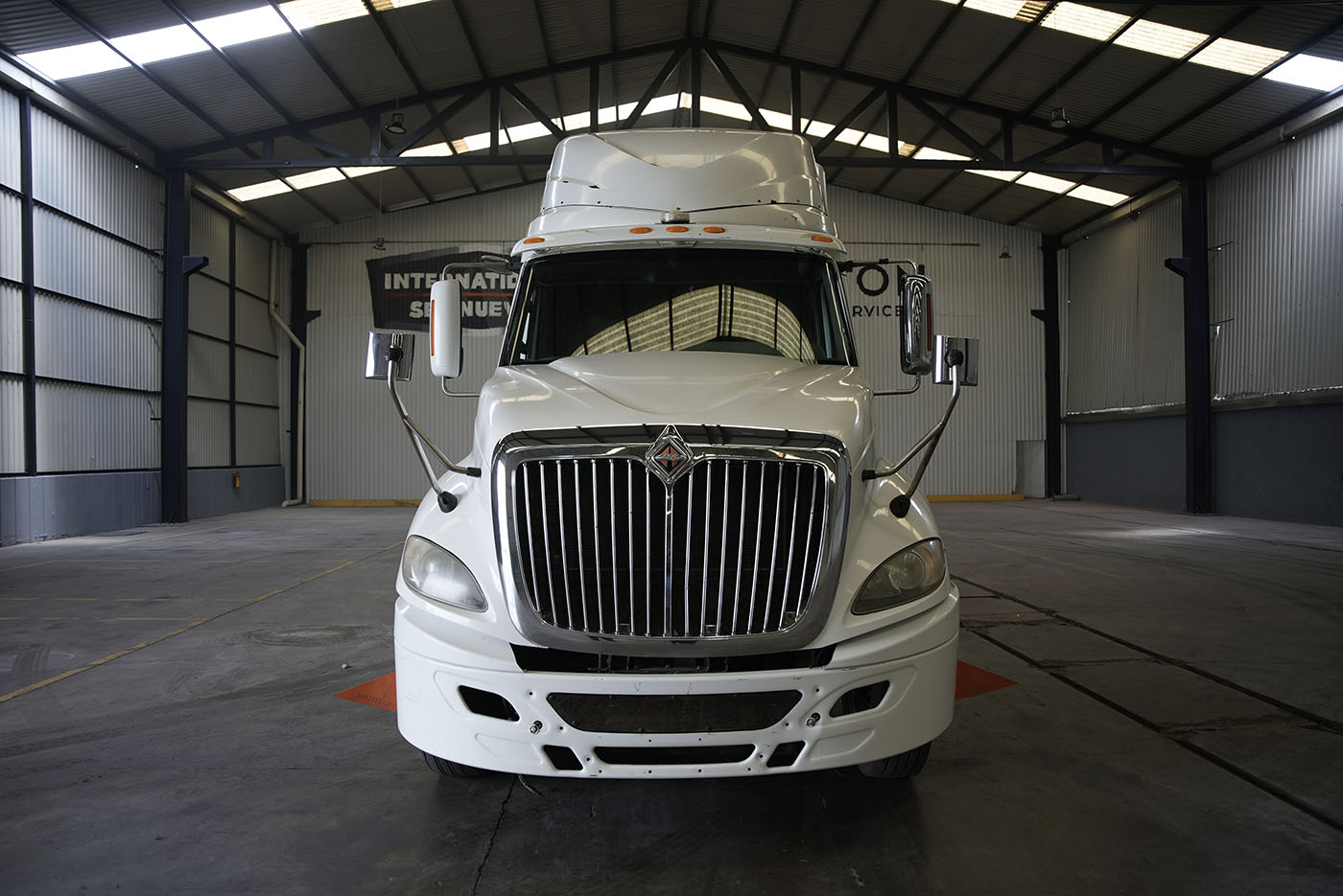 Unidad seminueva INTERNATIONAL PROSTAR + 6X4