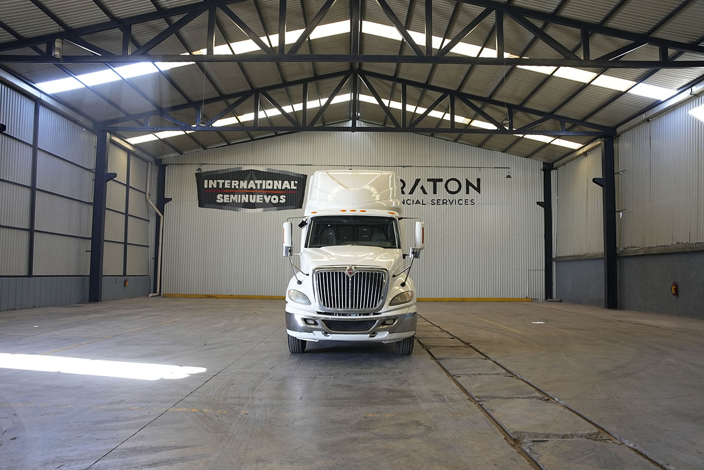 Unidad seminueva INTERNATIONAL PROSTAR FULL EURO IV